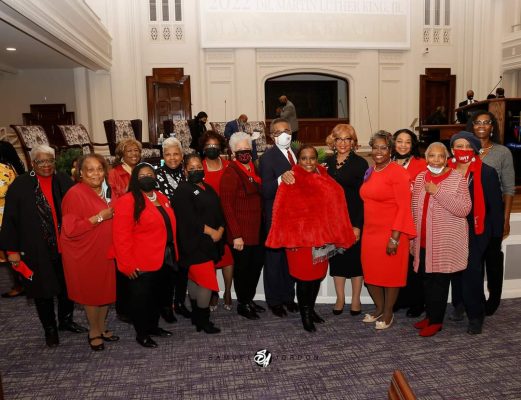 Alumnae Posing for Picture